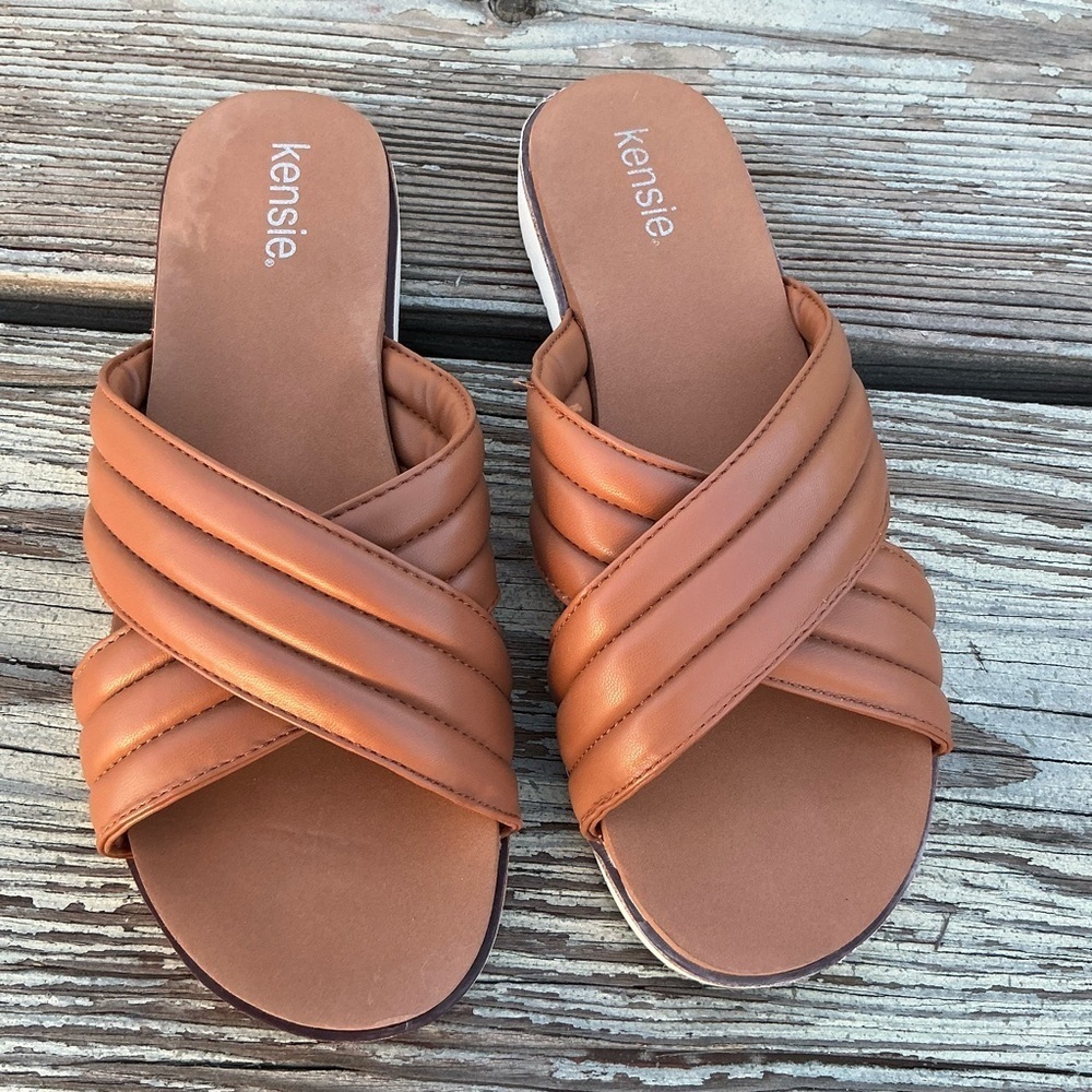 Kensie Tan Criss-Cross Brown Slide Sandals